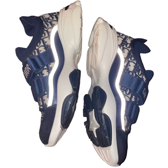 Christian Dior D-Wander Sneakers size 38.5 - Picture 2 of 5